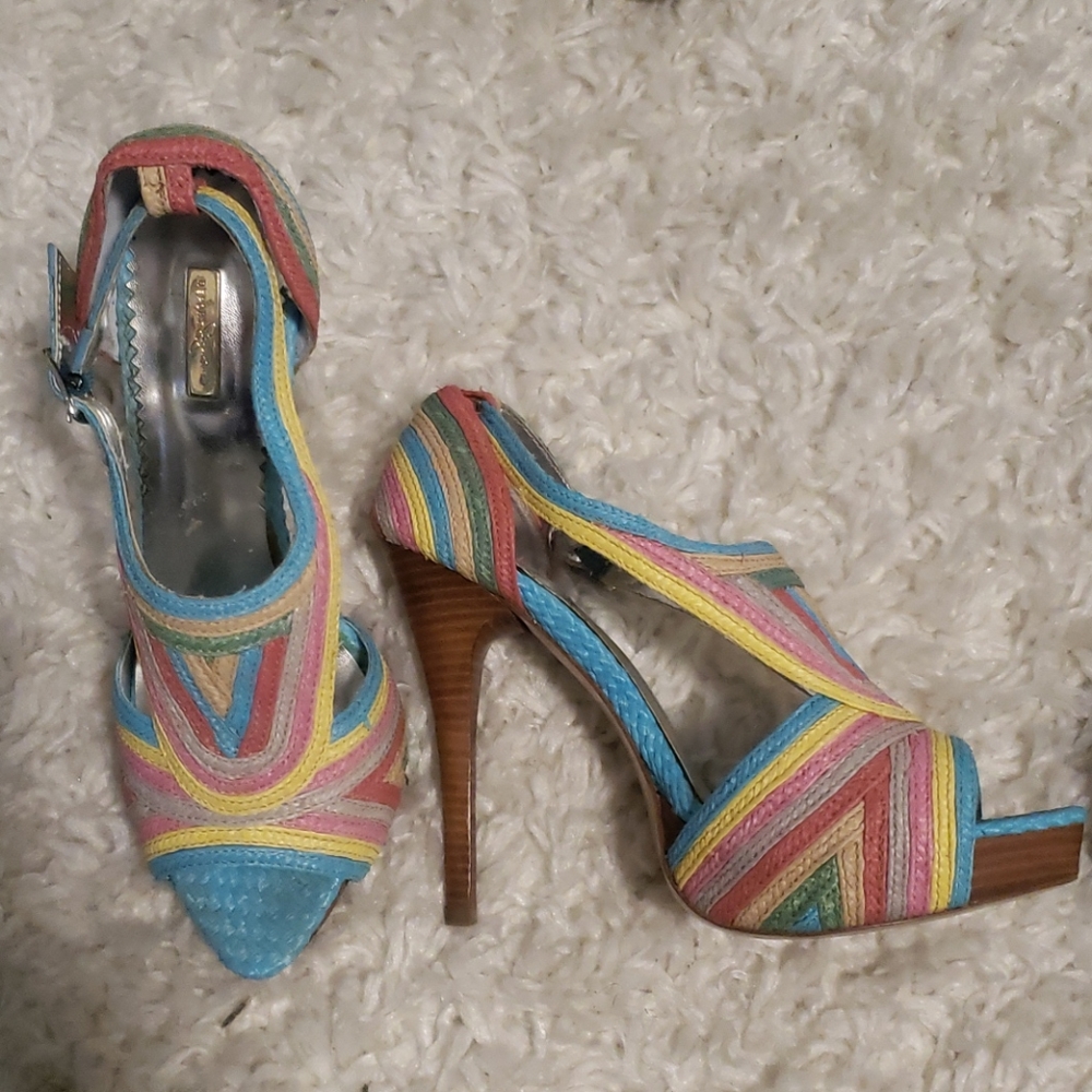 Report Signature Stiletto